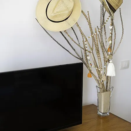 Private Terrace With Parking & Pool * カレタ・デ・フステ