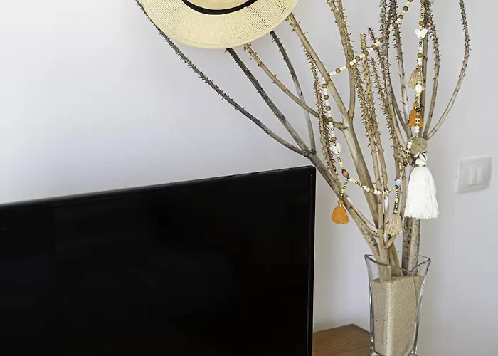 Private Terrace With Parking & Pool * كاليتا ذي فوستي