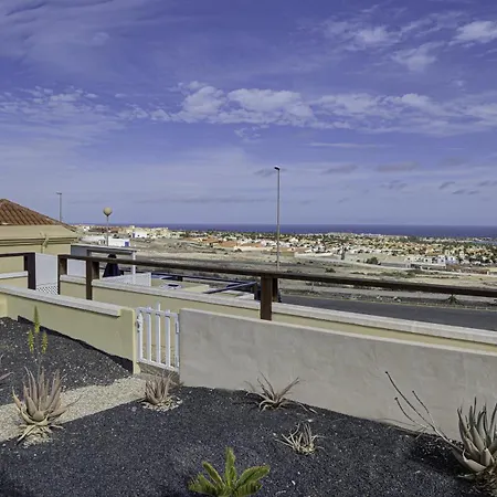 Private Terrace With Parking & Pool Apartment