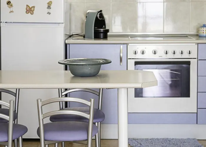 Private Terrace With Parking & Pool *